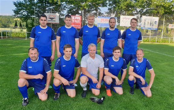 Fußballderby – Mannschaftsfoto