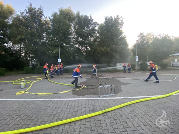 792FA0E4-16FB-44F3-B0B1-1FB25B866437