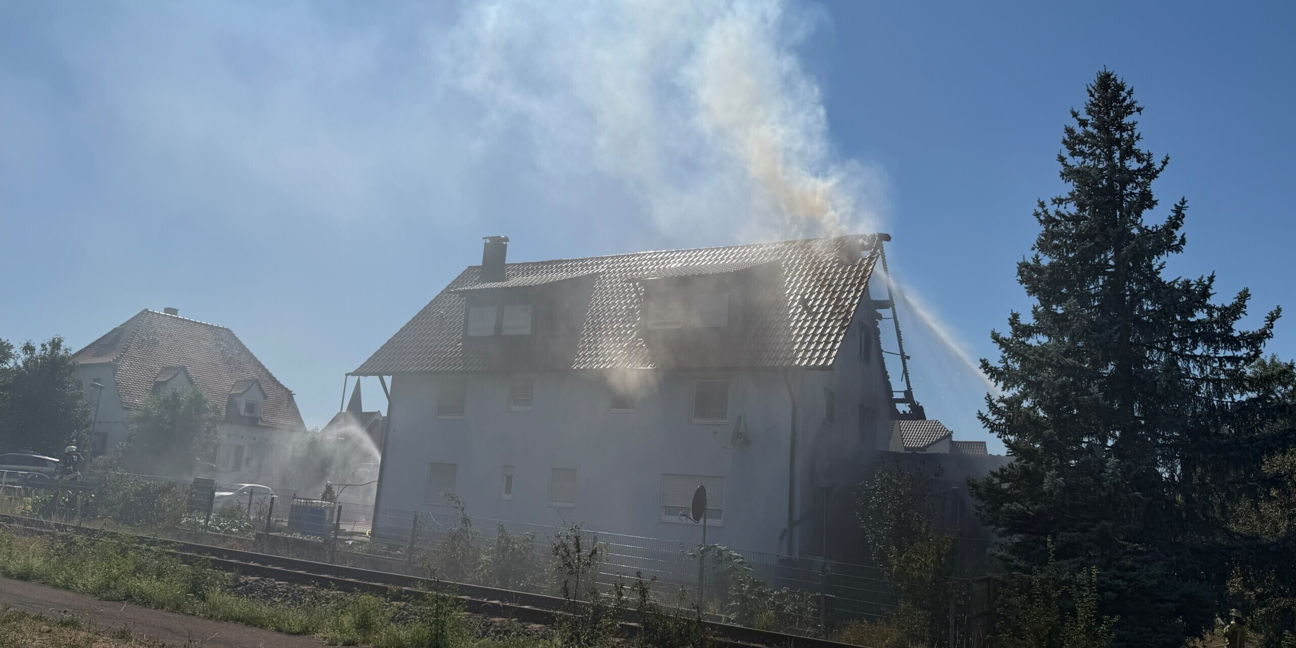 ÜLH Gebäudebrand Dettingen (9)